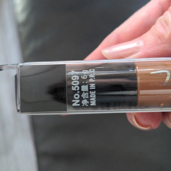 Novo Peel Off Eyebrow Tattoo Gel in Natural Brown - Picture 3 of 3